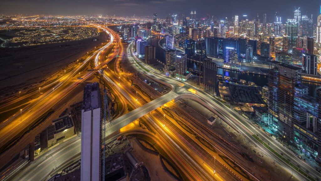 RTA объявляет о завершении работ по расширению дороги Al Khail