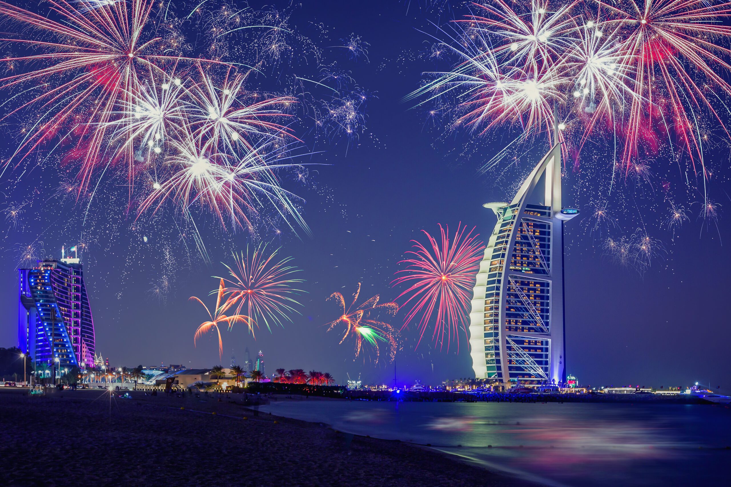 New Year in Dubai: Luxurious Celebrations and Investment Opportunities