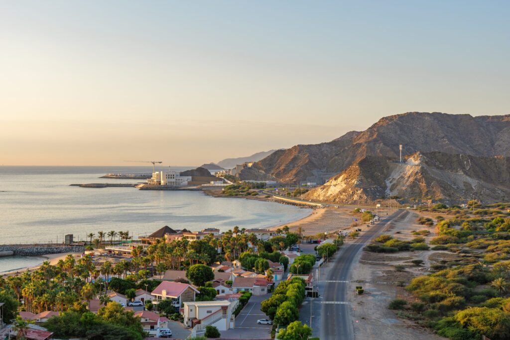 Ras Al Khaimah и Fujairah запустят первый в истории ОАЭ межэмиратский хайкинг-маршрут