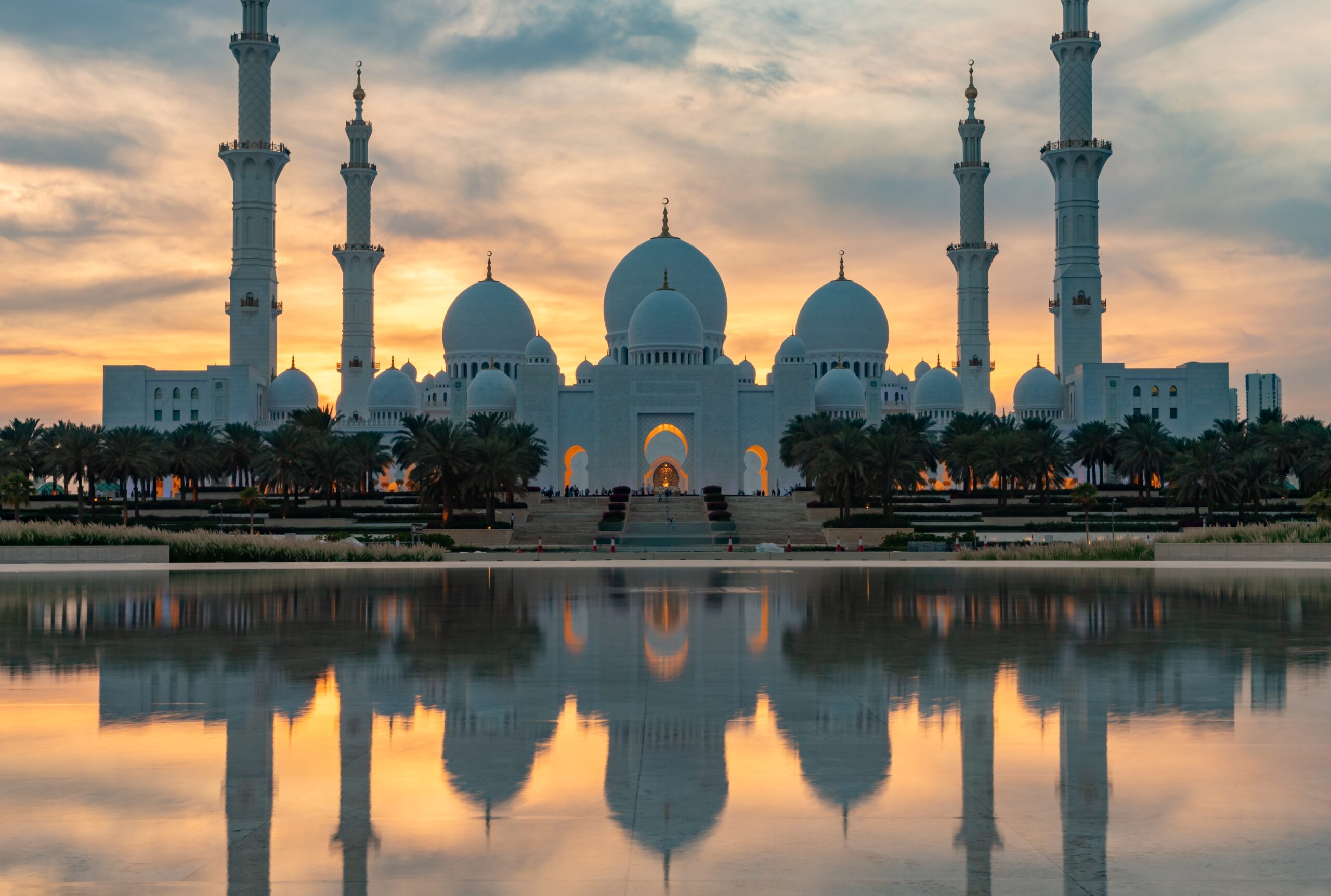 Sheikh Zayed Grand Mosque: Global Recognition and a Tourism Magnet in the UAE